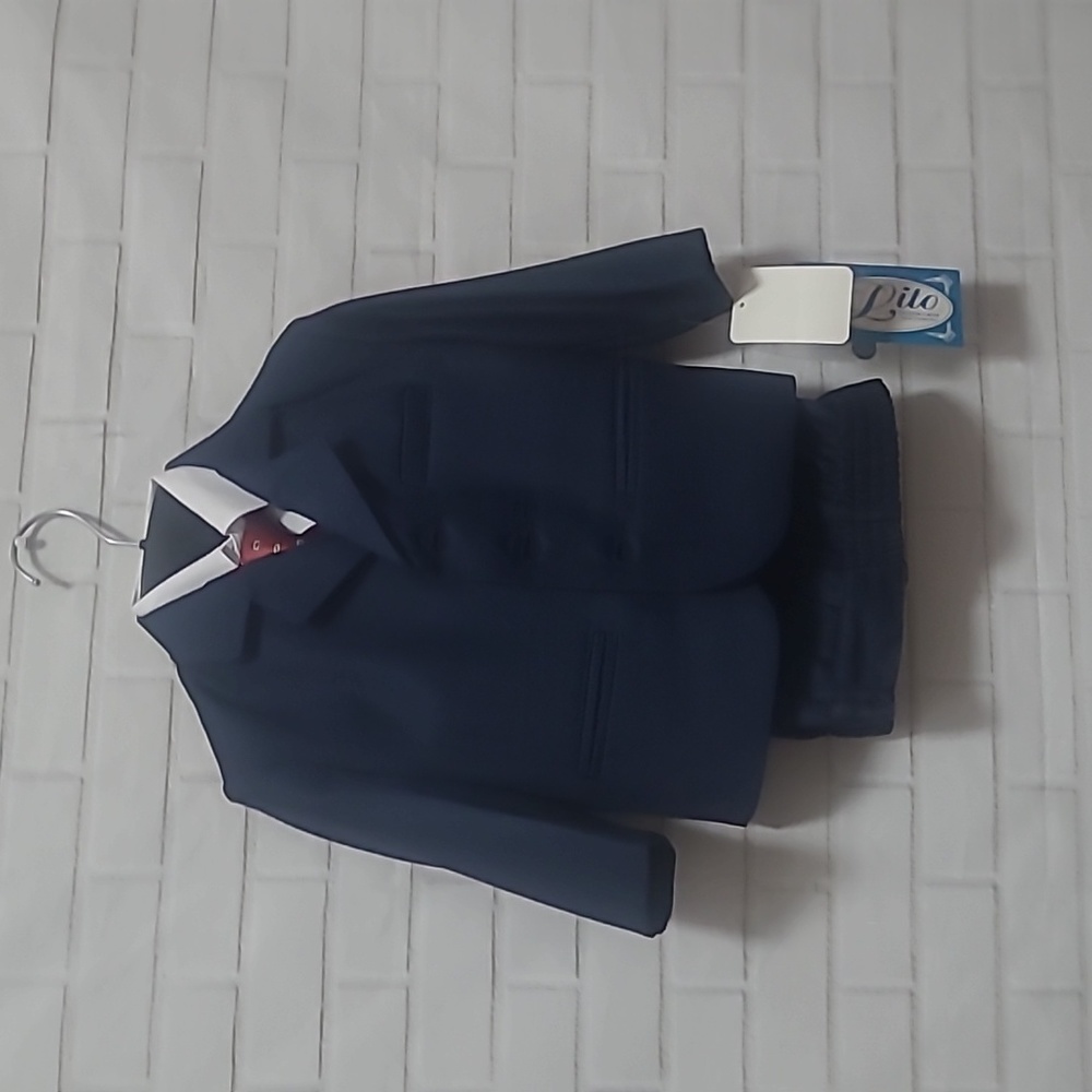 NWT Boys Navy 5 piece suit by Lito